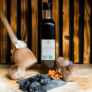 Le vinaigre bio à l’ail noir d’Alsace